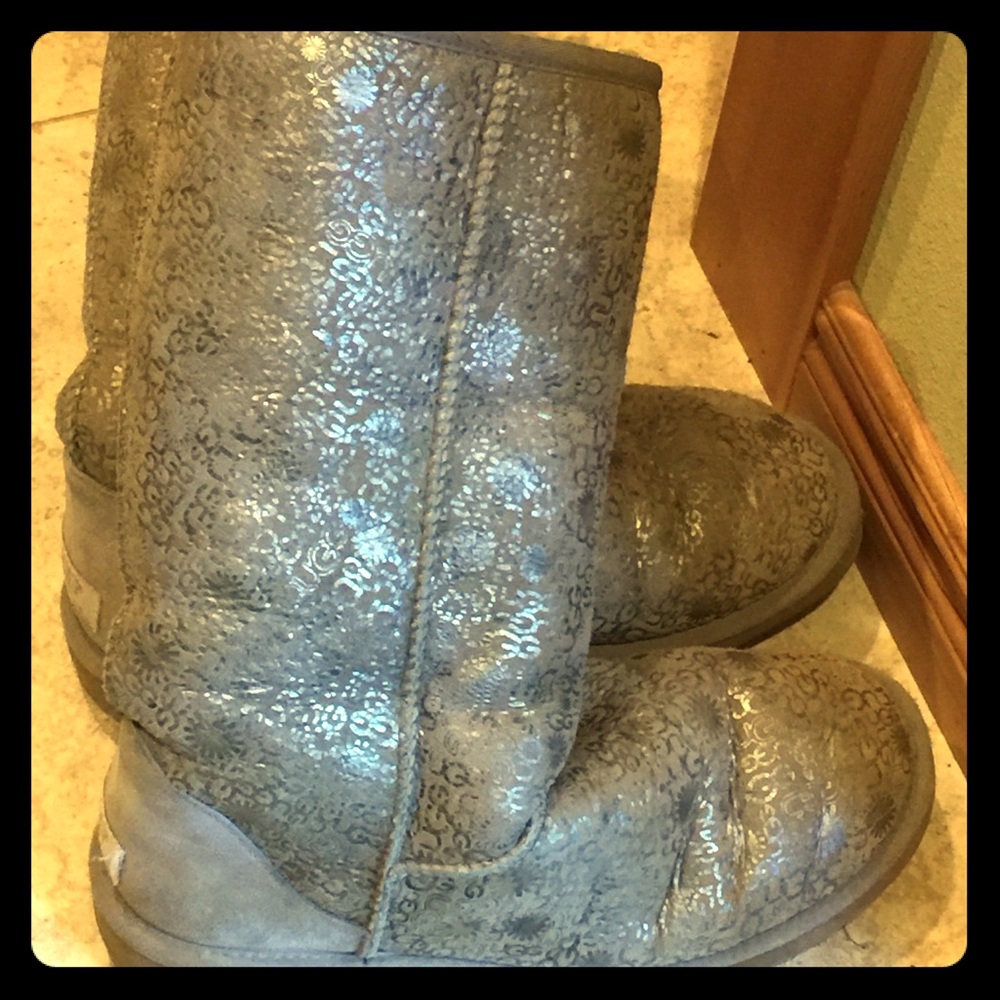 UGGS Classic Tall Silver Boots Rare Design !
